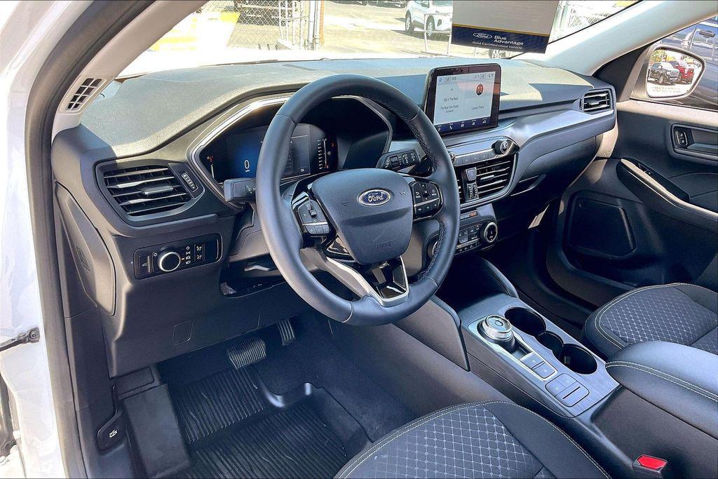 used 2023 Ford Escape car, priced at $24,418