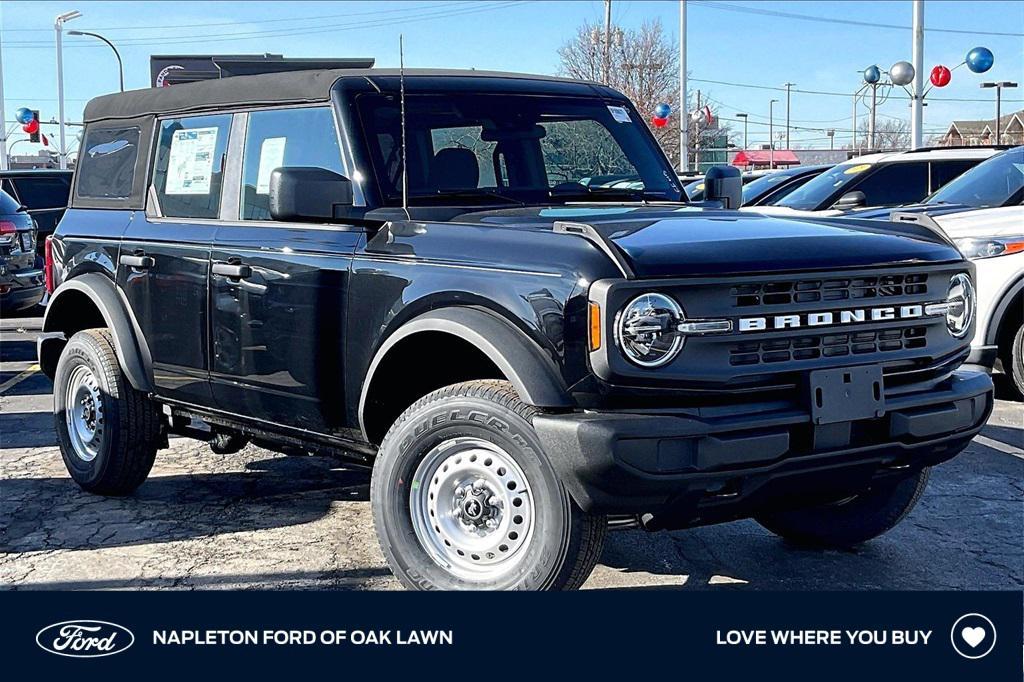 new 2025 Ford Bronco car, priced at $40,656