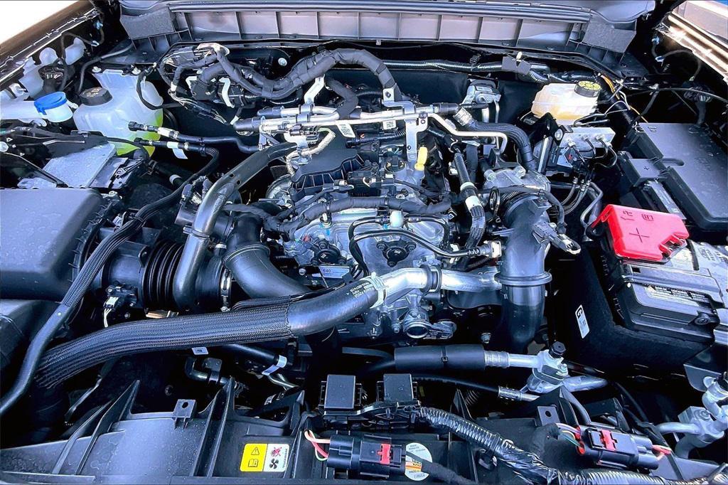 new 2025 Ford Bronco car, priced at $40,656