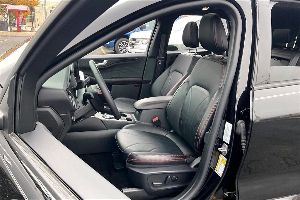 new 2025 Ford Escape car, priced at $36,098