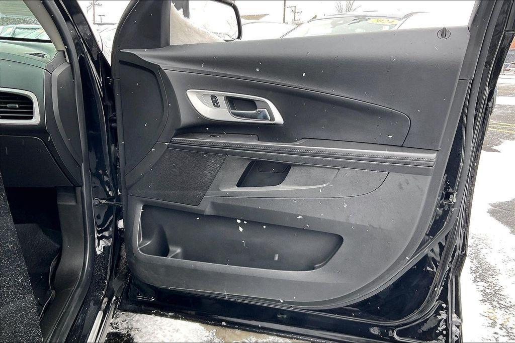 used 2015 Chevrolet Equinox car, priced at $9,122