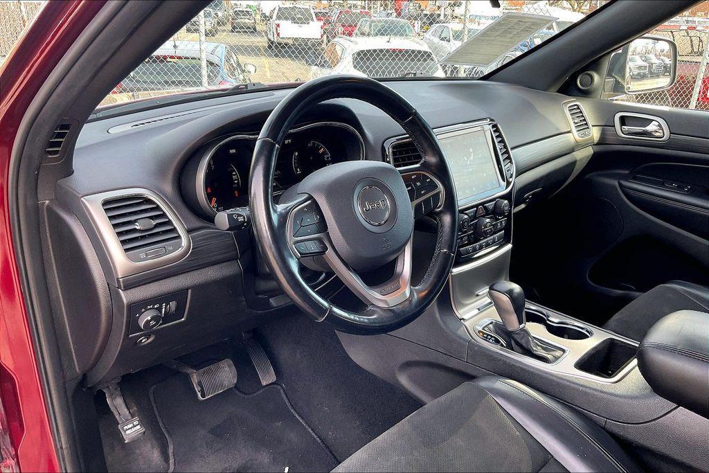 used 2021 Jeep Grand Cherokee car, priced at $21,985