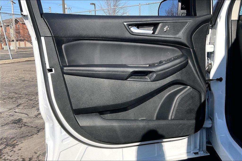 used 2024 Ford Edge car, priced at $29,440