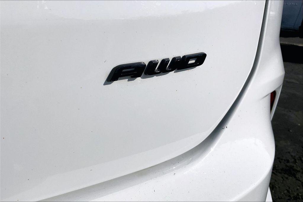 used 2024 Ford Edge car, priced at $29,440