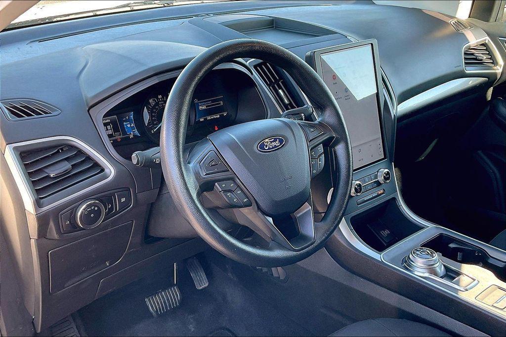 used 2024 Ford Edge car, priced at $29,440