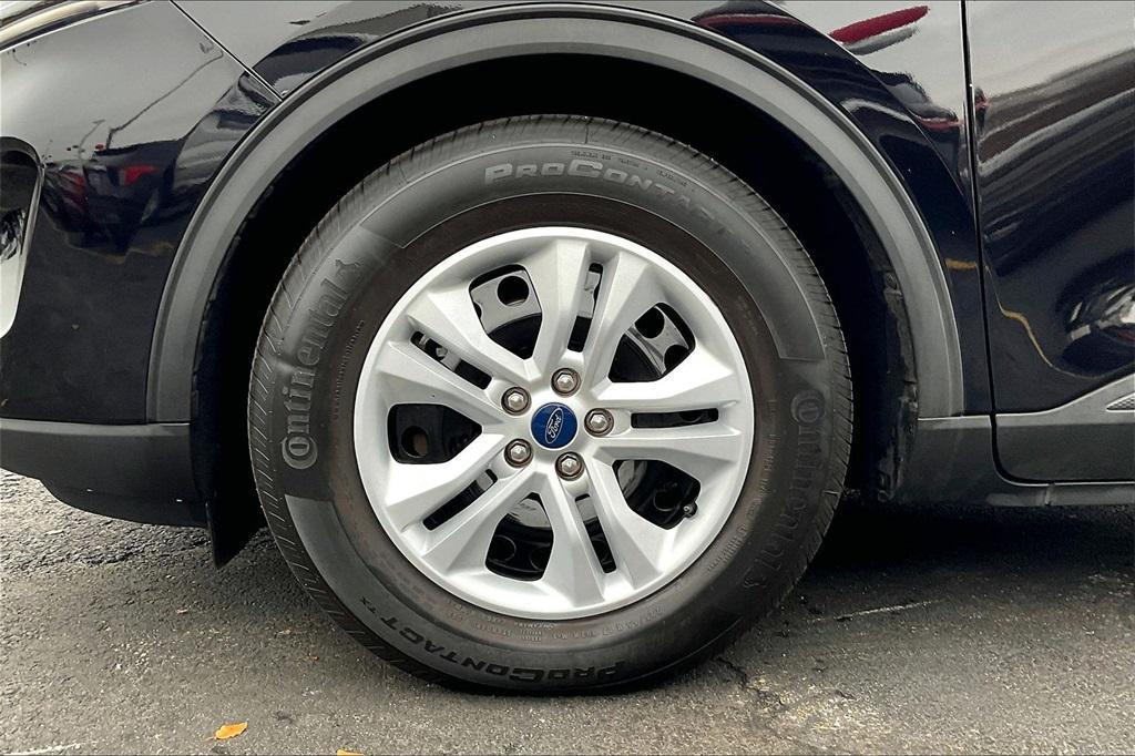 used 2022 Ford Escape car, priced at $18,880