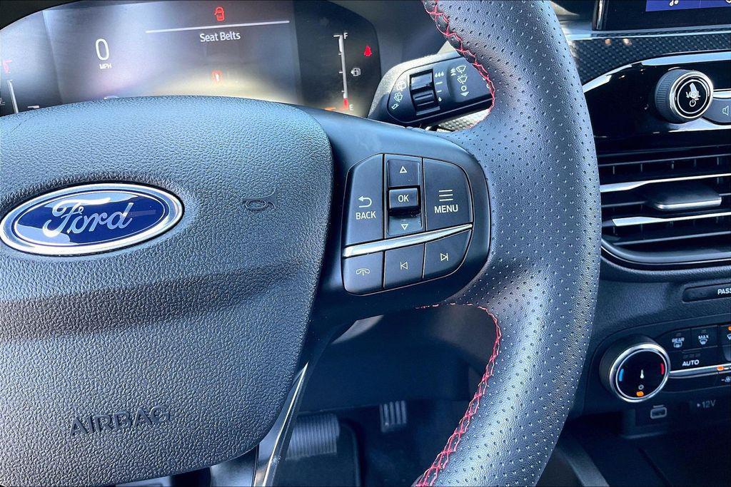 used 2025 Ford Escape car, priced at $26,089