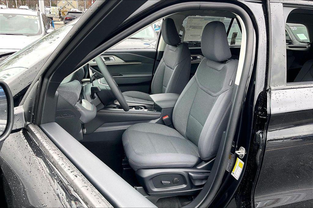 new 2026 Ford Explorer car, priced at $35,887