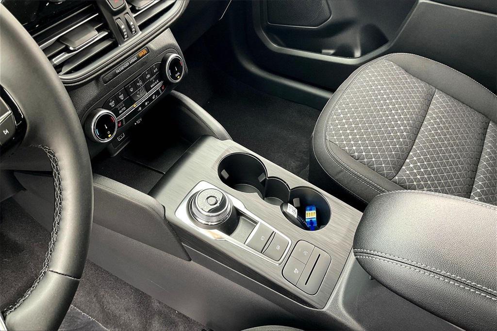 new 2026 Ford Escape car, priced at $28,981