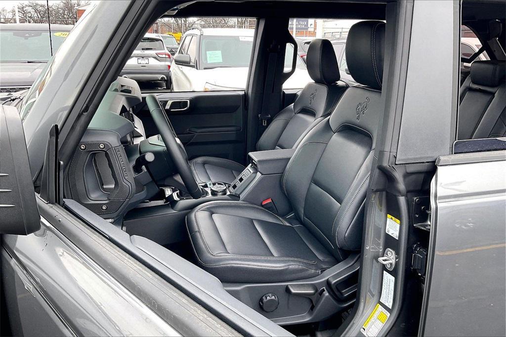 new 2025 Ford Bronco car, priced at $42,261