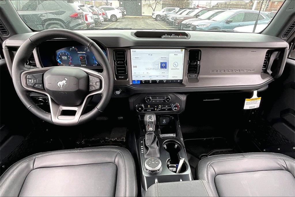 new 2025 Ford Bronco car, priced at $42,261