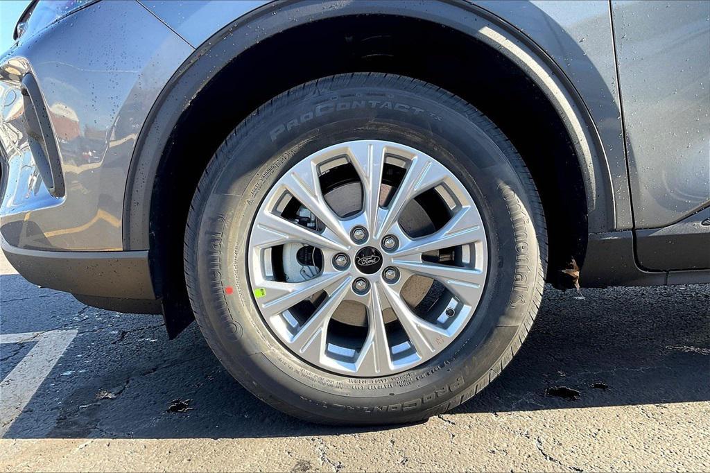 new 2026 Ford Escape car, priced at $27,616