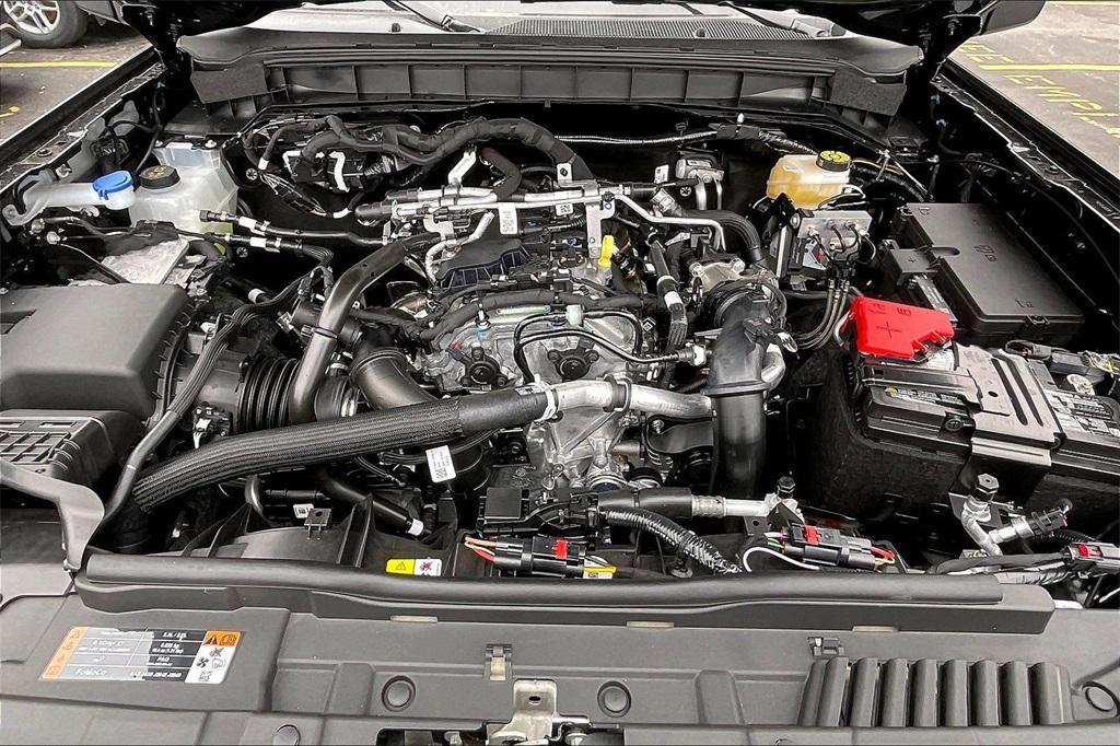 new 2025 Ford Bronco car, priced at $41,481