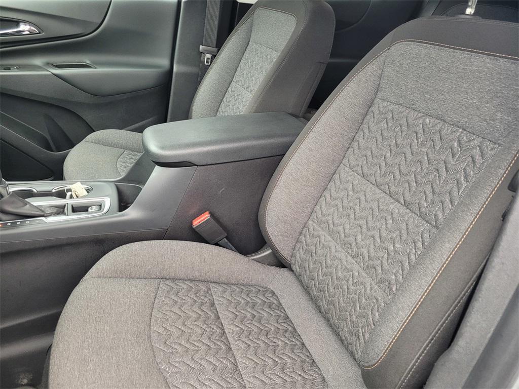 used 2024 Chevrolet Equinox car, priced at $22,089