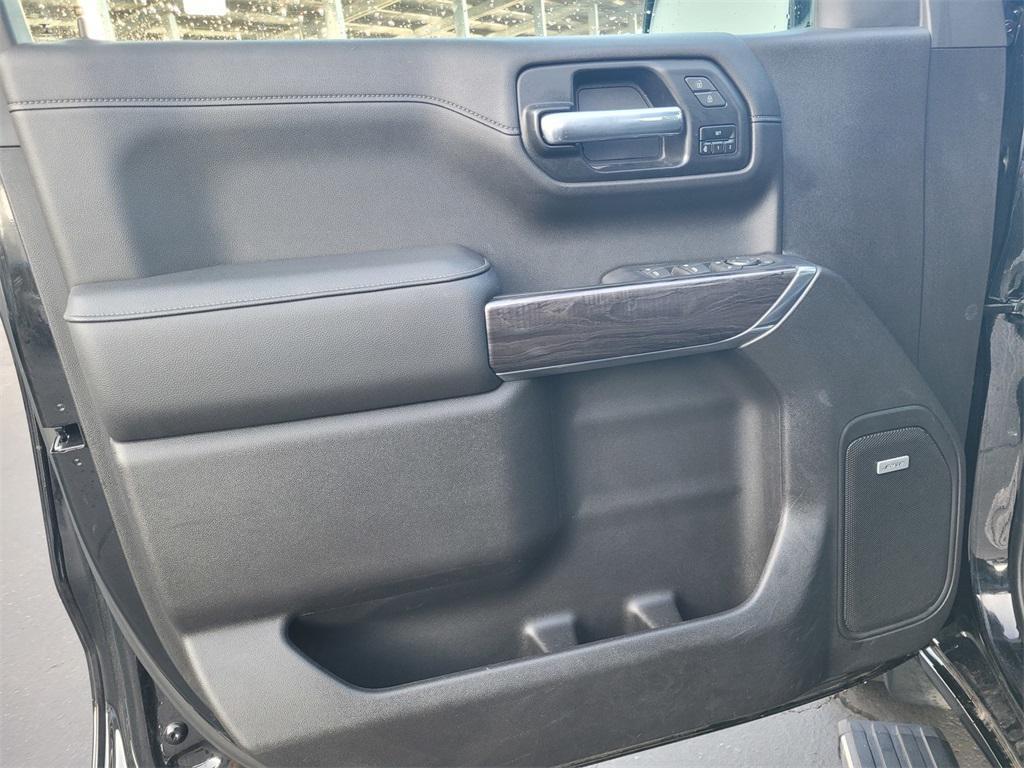 used 2022 Chevrolet Silverado 1500 car, priced at $45,499