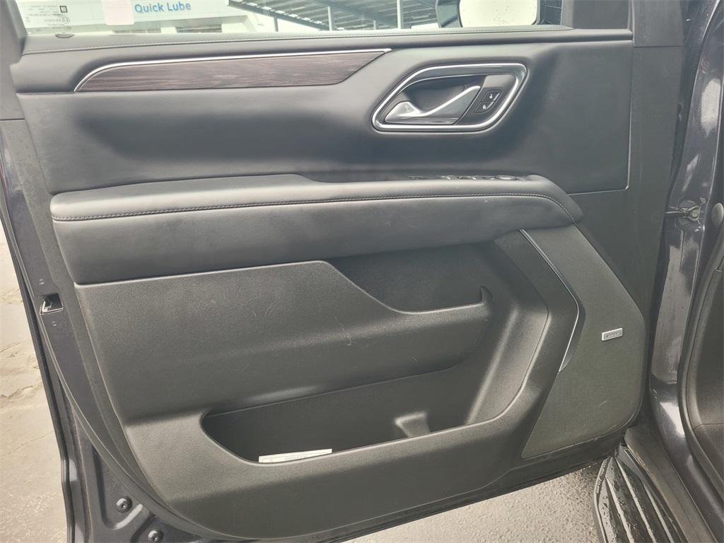 used 2023 Chevrolet Suburban car, priced at $45,239