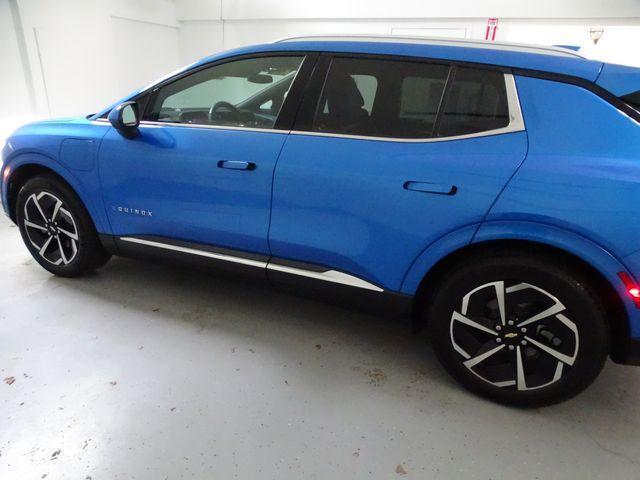 used 2025 Chevrolet Equinox EV car, priced at $23,895