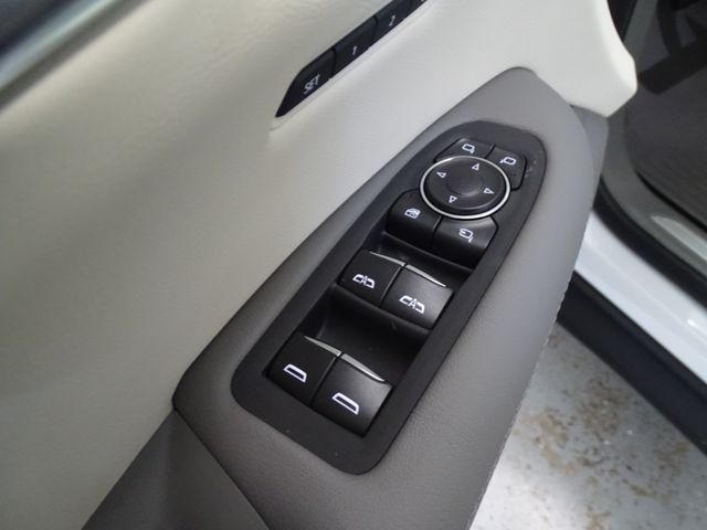 used 2026 Cadillac XT5 car, priced at $52,995