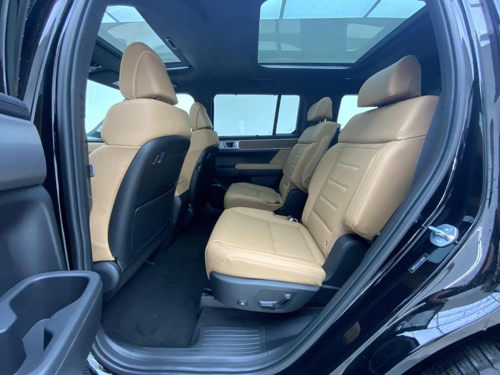 new 2026 Hyundai SANTA FE HEV car, priced at $53,095