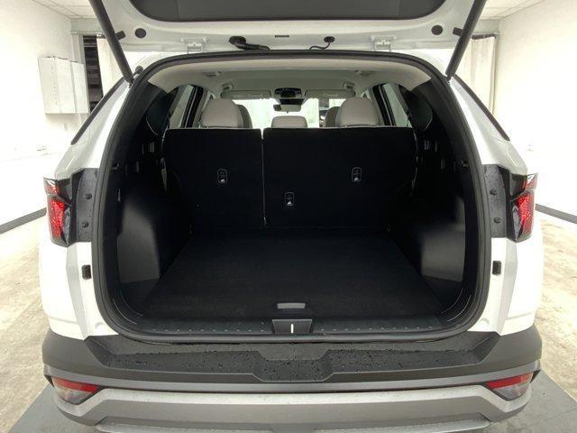 new 2026 Hyundai Tucson car, priced at $35,195
