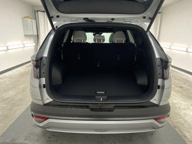 new 2026 Hyundai TUCSON Hybrid car, priced at $44,365