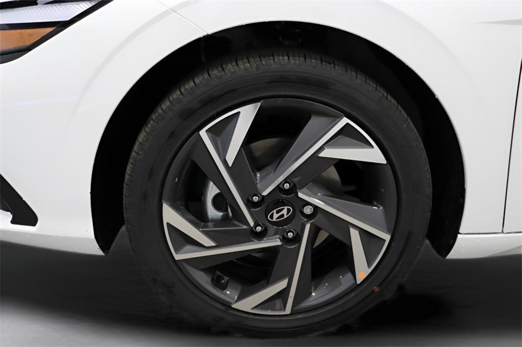 new 2026 Hyundai ELANTRA HEV car, priced at $28,645