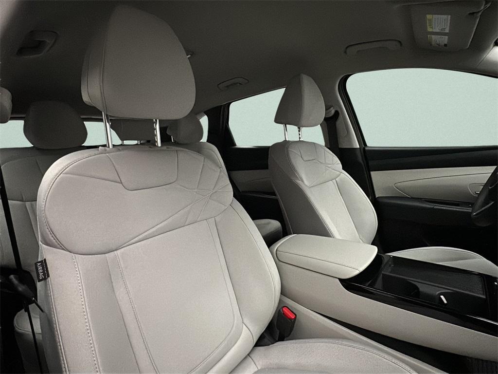 new 2026 Hyundai TUCSON Hybrid car, priced at $30,620