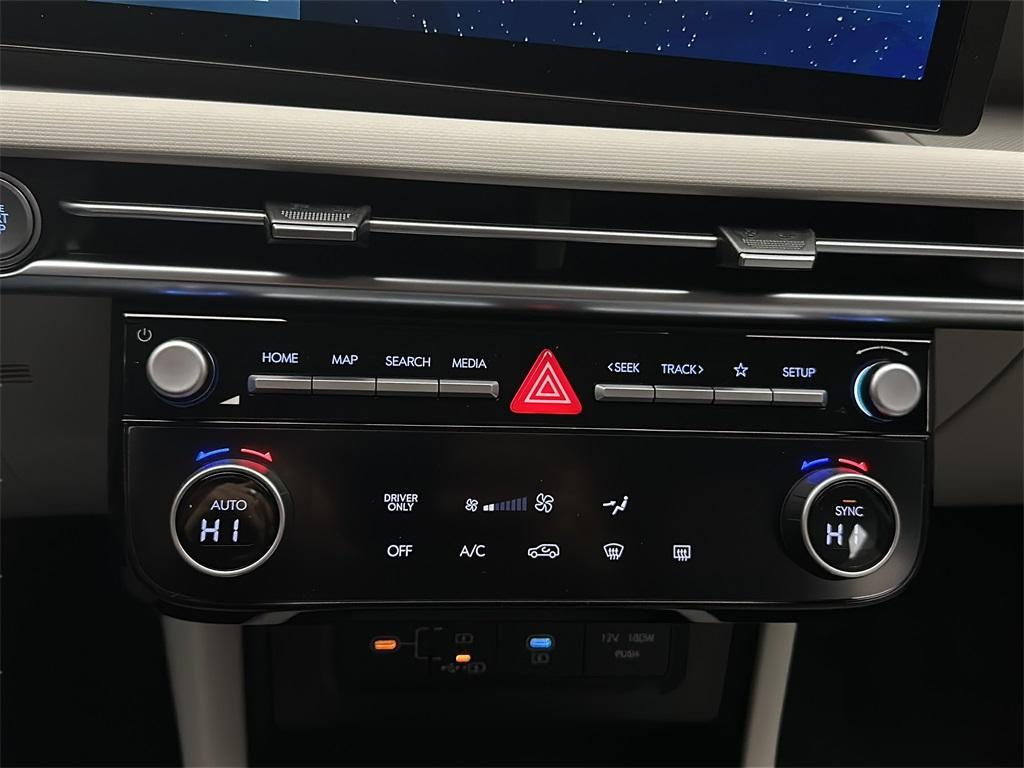 new 2026 Hyundai TUCSON Hybrid car, priced at $30,620