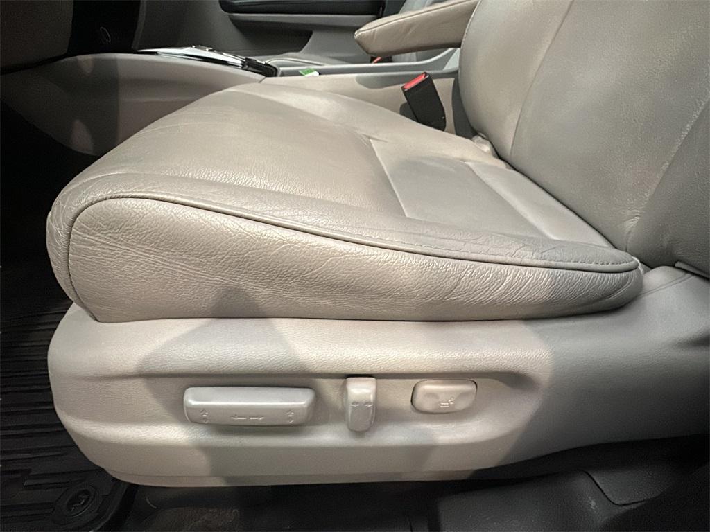 used 2017 Honda Pilot car, priced at $21,350