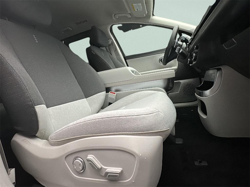 new 2026 Hyundai IONIQ 9 car, priced at $51,506