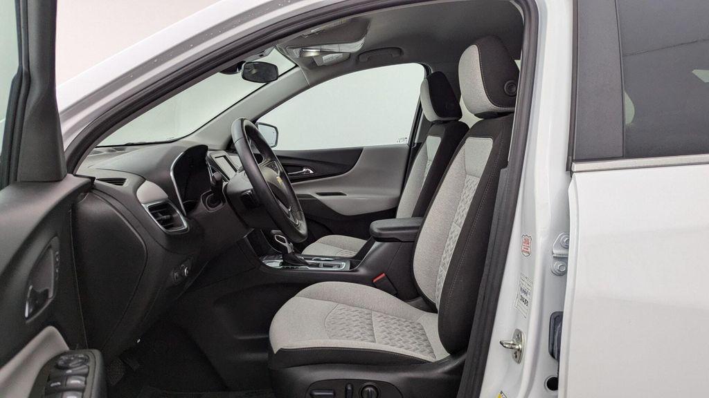 used 2024 Chevrolet Equinox car, priced at $18,899