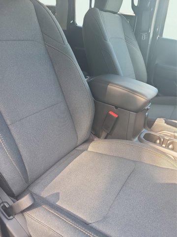 new 2025 Jeep Wrangler car