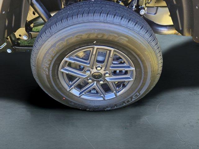 new 2025 Jeep Gladiator car