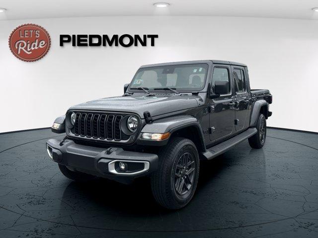 used 2024 Jeep Gladiator car, priced at $37,450
