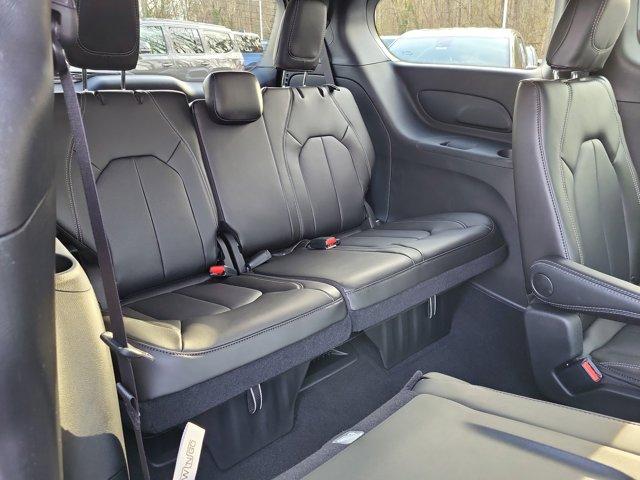 new 2026 Chrysler Pacifica car