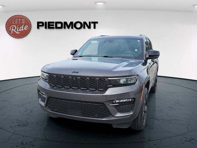 used 2024 Jeep Grand Cherokee car, priced at $41,450