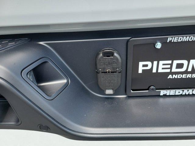 new 2025 Jeep Gladiator car