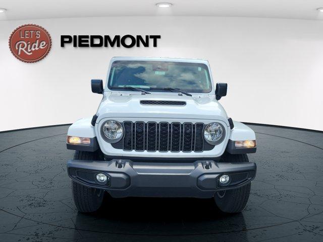 new 2025 Jeep Gladiator car