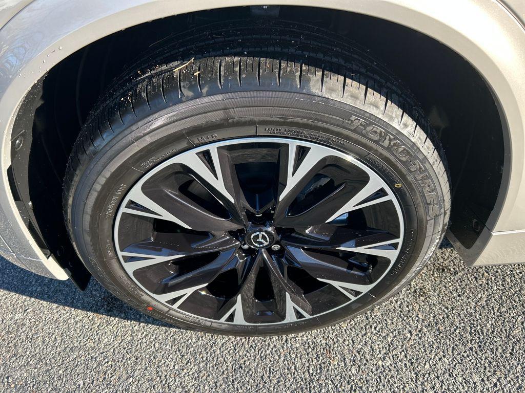 new 2026 Mazda CX-90 car, priced at $55,026