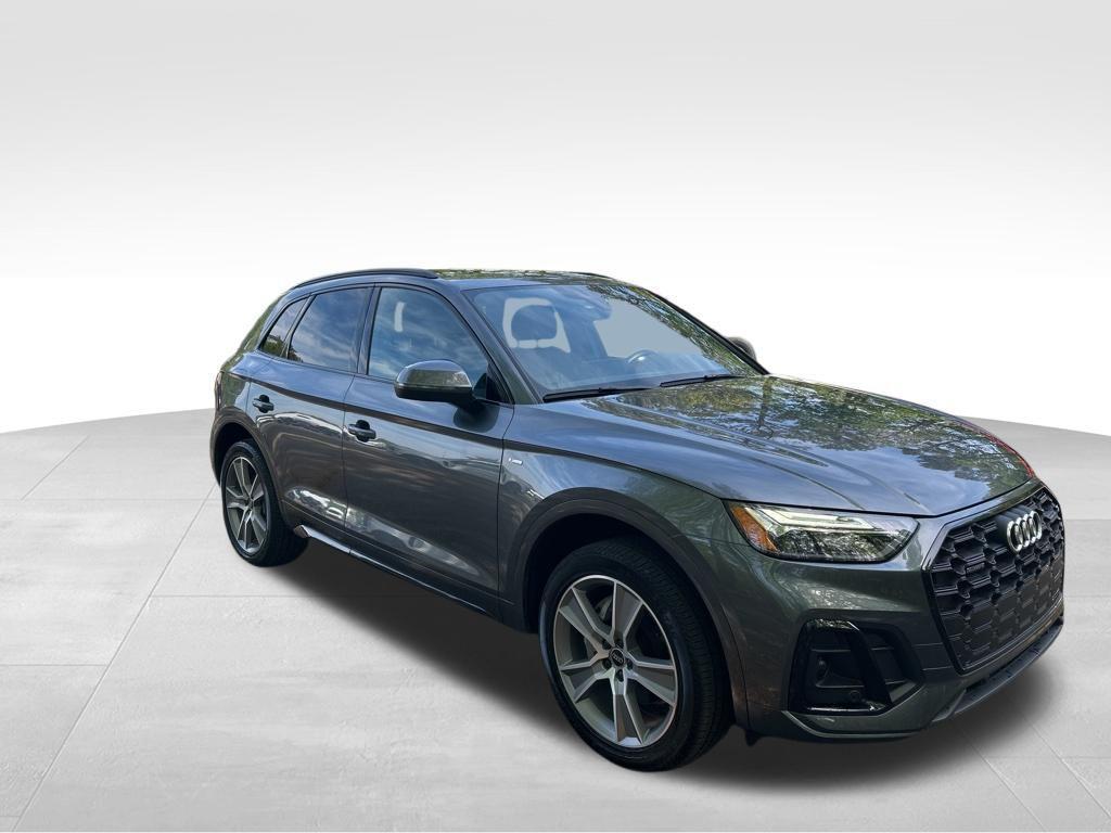 used 2025 Audi Q5 car, priced at $38,227