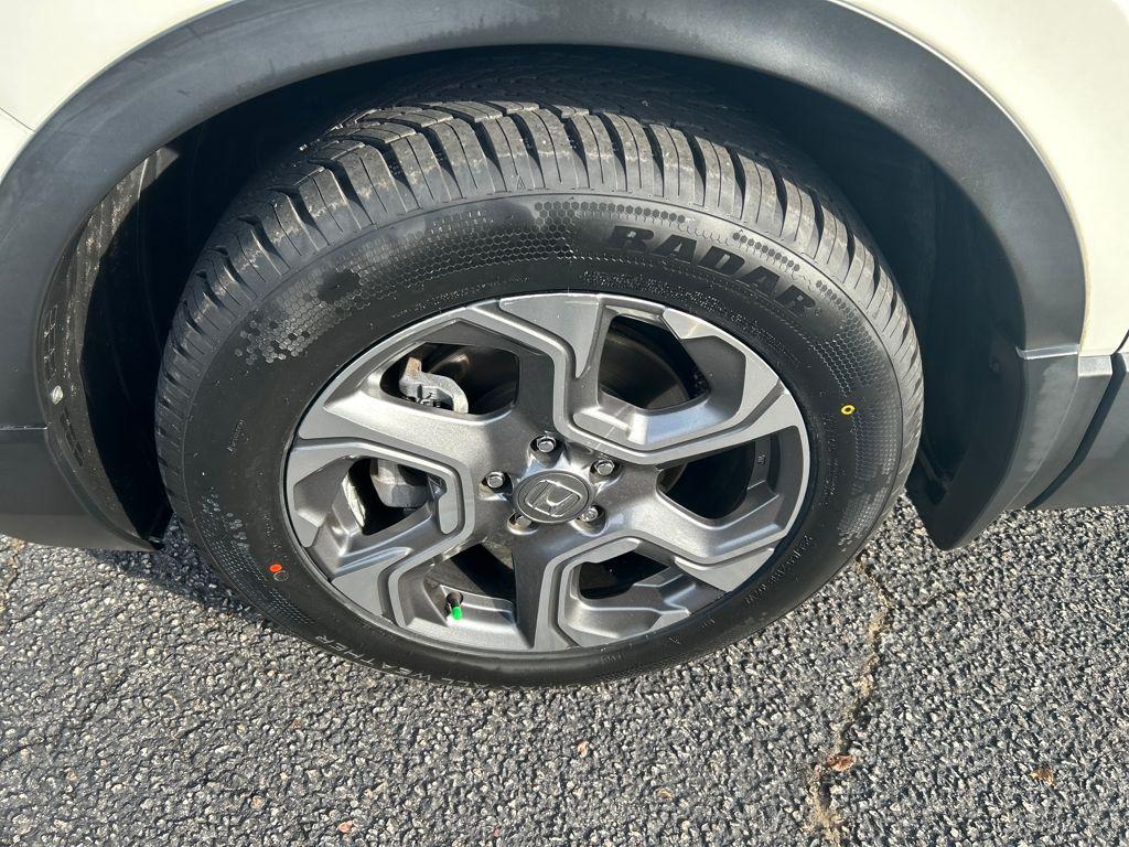 used 2018 Honda CR-V car, priced at $13,029