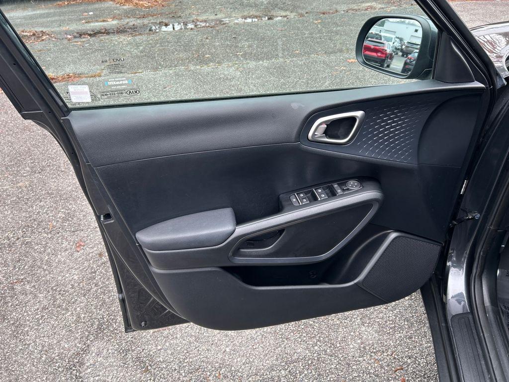 used 2022 Kia Soul car, priced at $20,181