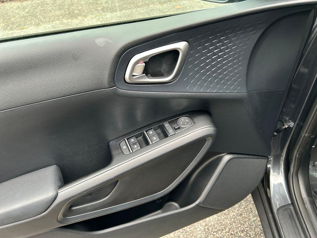 used 2022 Kia Soul car, priced at $20,181