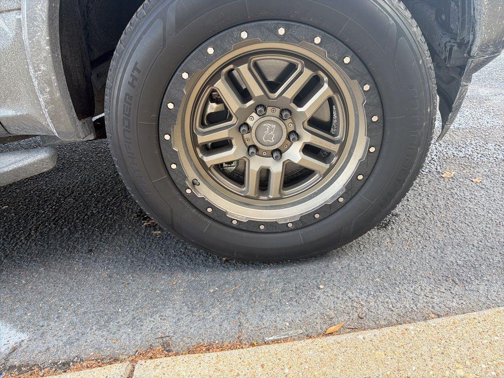 used 2019 Ford F-150 car, priced at $23,992