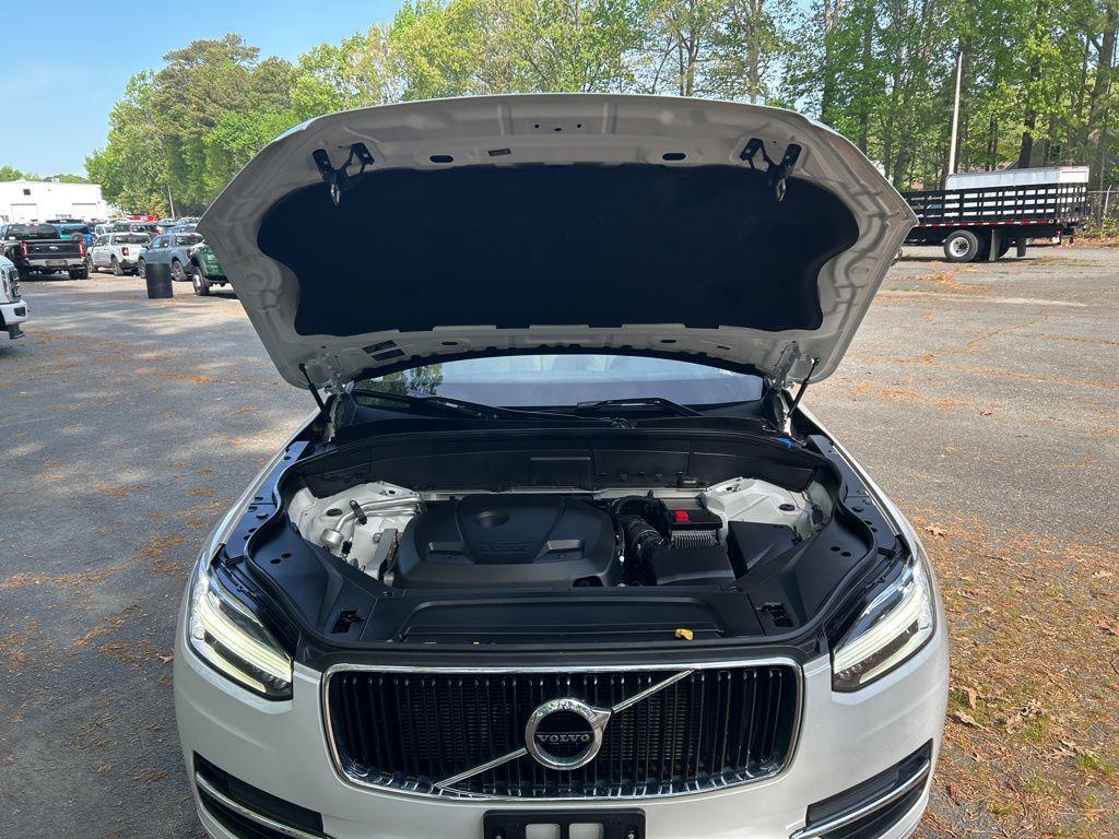 used 2019 Volvo XC90 car, priced at $23,803