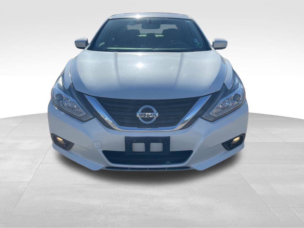 used 2016 Nissan Altima car, priced at $8,164