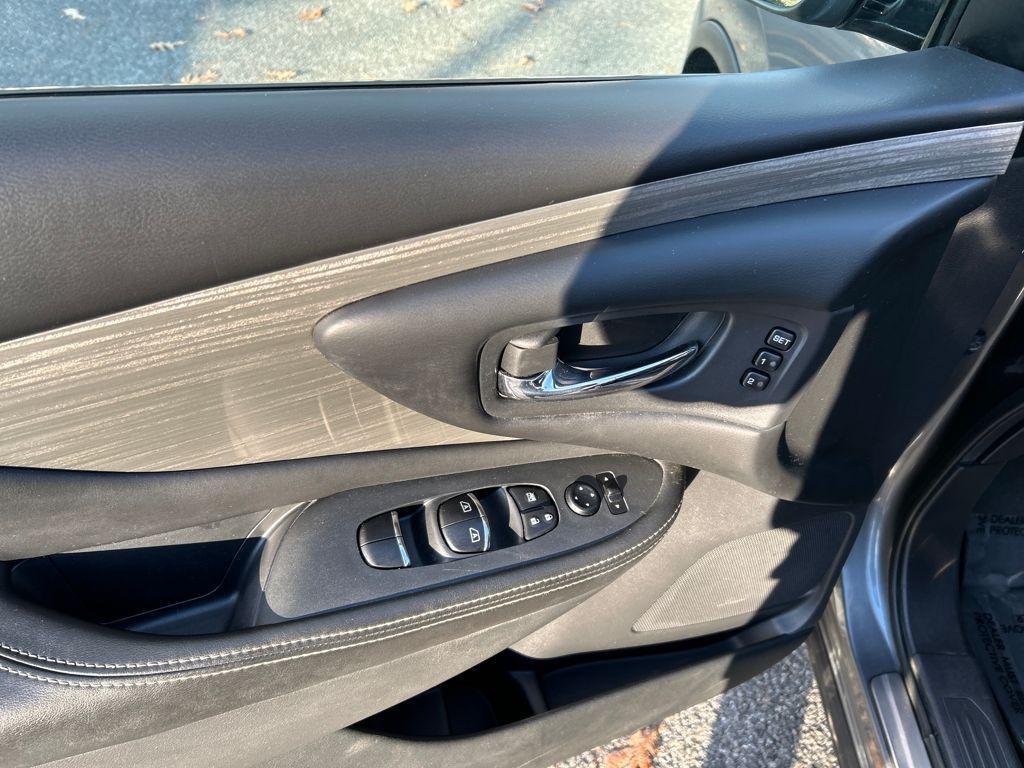 used 2018 Nissan Murano car, priced at $13,933