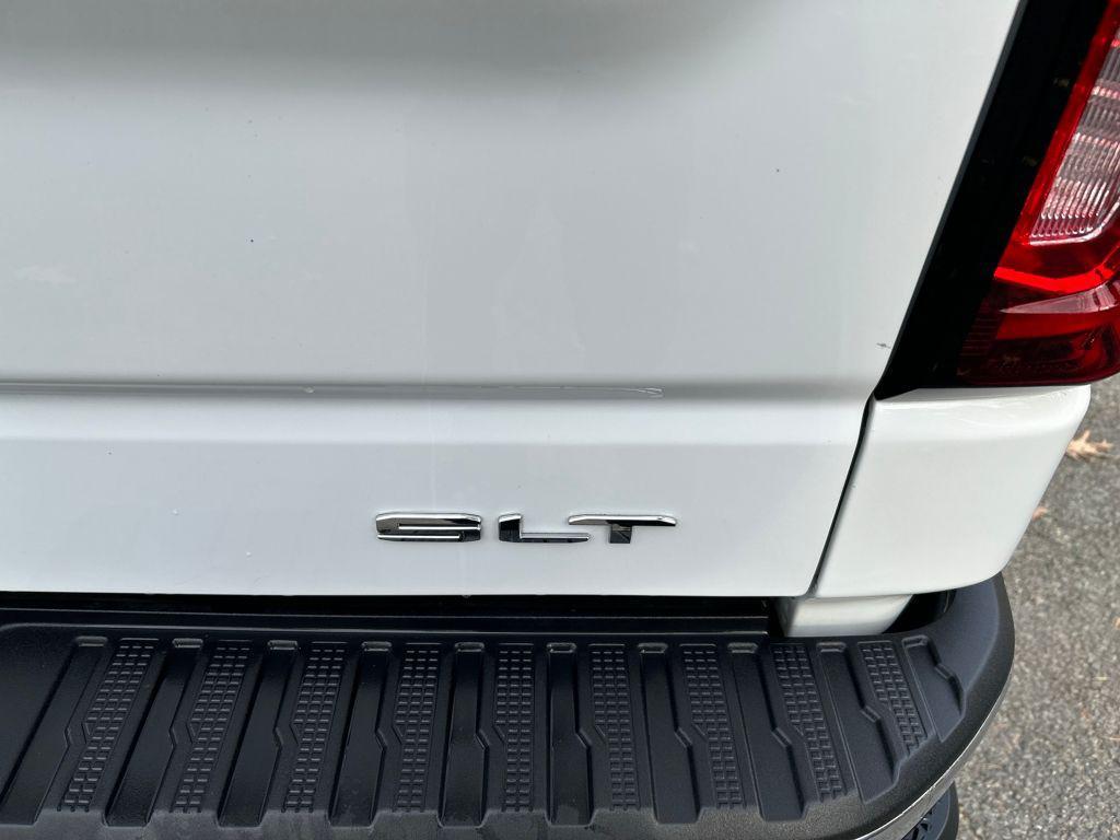 used 2024 GMC Sierra 1500 car, priced at $40,245