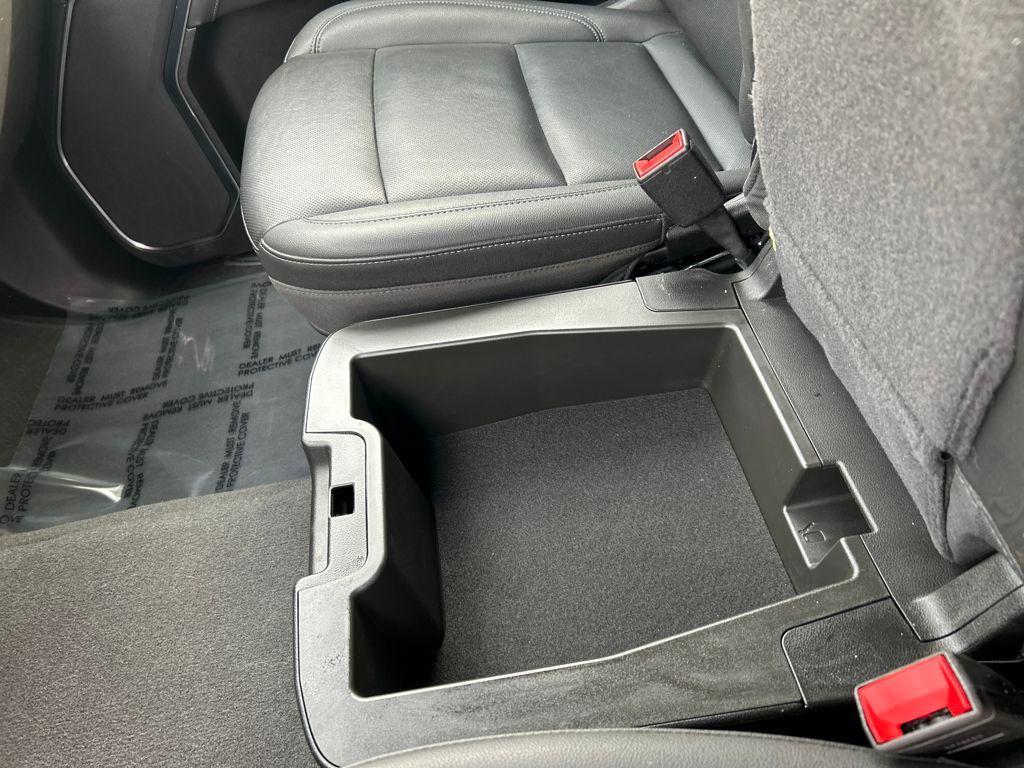 used 2024 GMC Sierra 1500 car, priced at $40,245