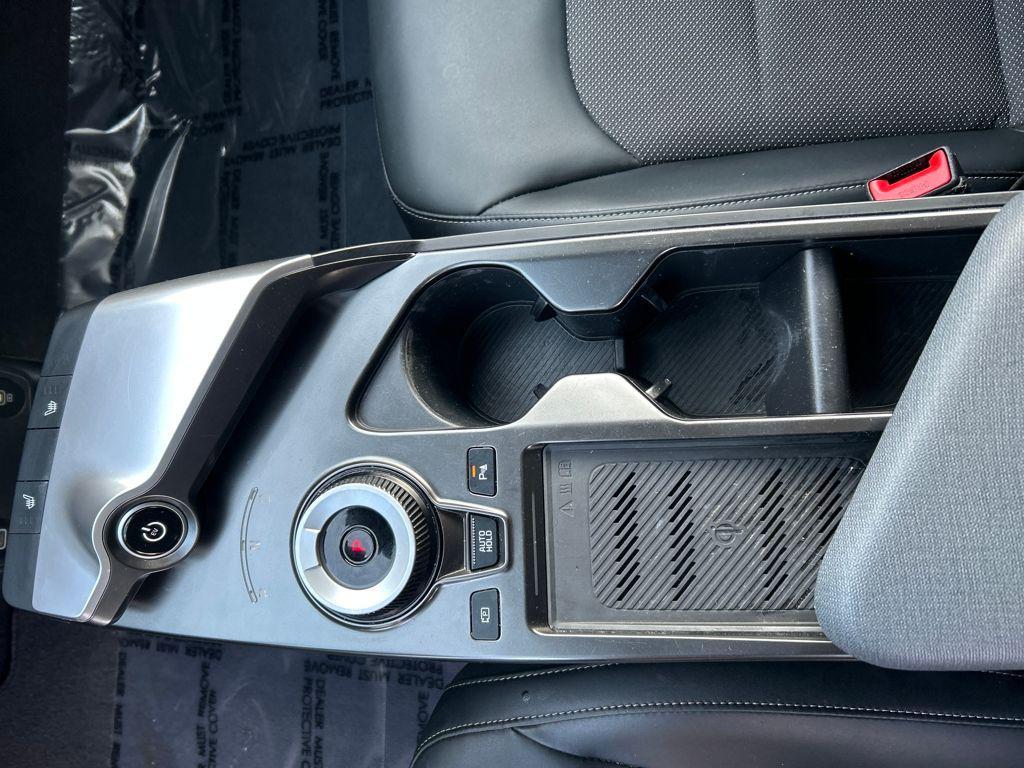 used 2022 Kia EV6 car, priced at $19,541